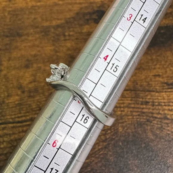 Silver Crystal Butterfly Ring size 5 Hallmarked 925 RSC - Picture 4 of 11